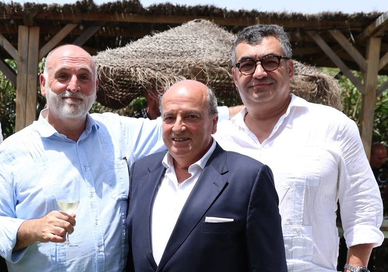 Fotos: Empresarios, políticos, amigos y rostros conocidos arropan al chef José Andrés en Zahara