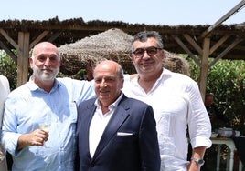 Fotos: Empresarios, políticos, amigos y rostros conocidos arropan al chef José Andrés en Zahara