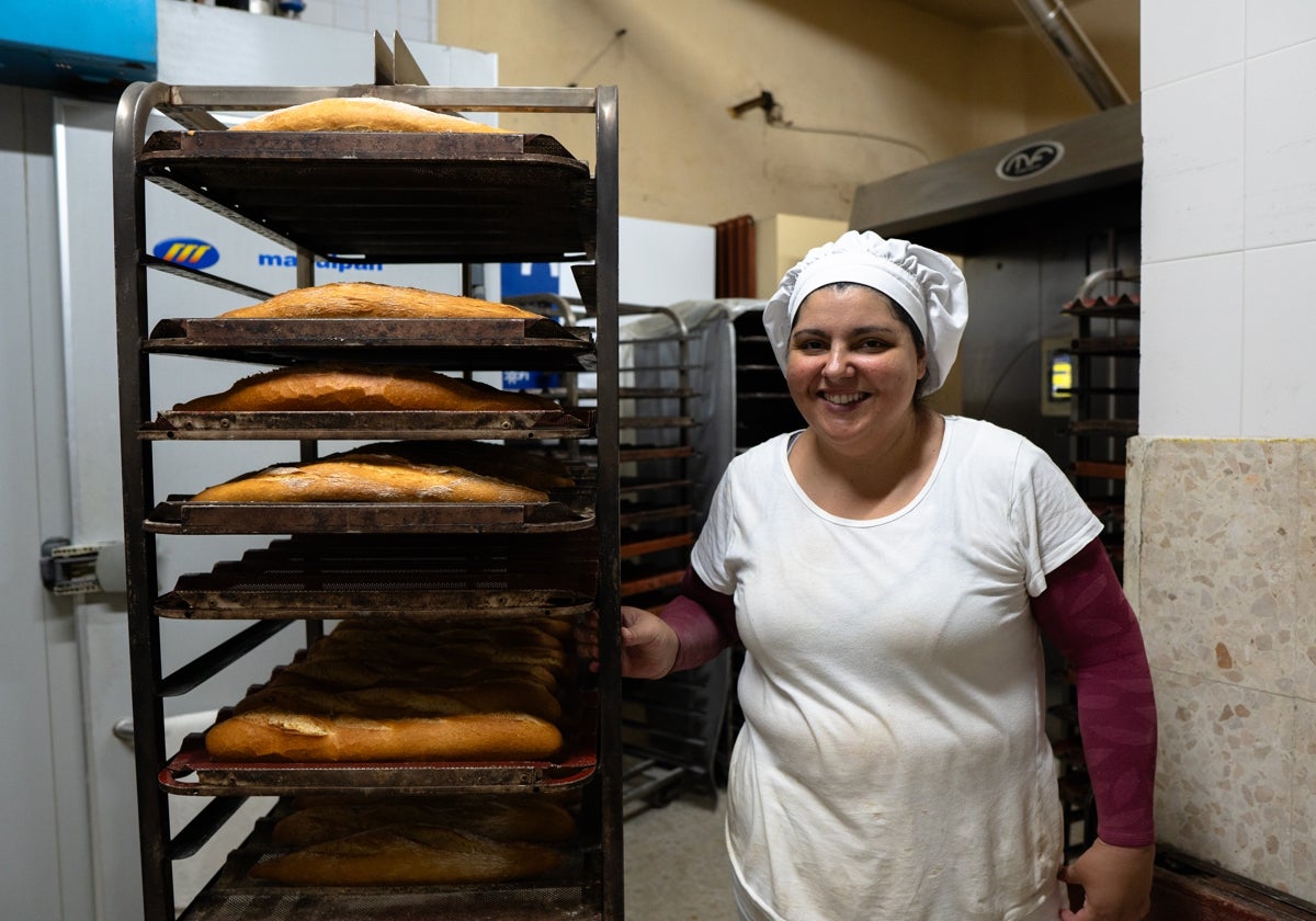 Leticia Moreno, panadera en El Pilar 1906