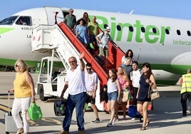 Binter celebra los 100.000 pasajeros en sus conexiones entre las Islas Canarias y el aeropuerto de Jerez
