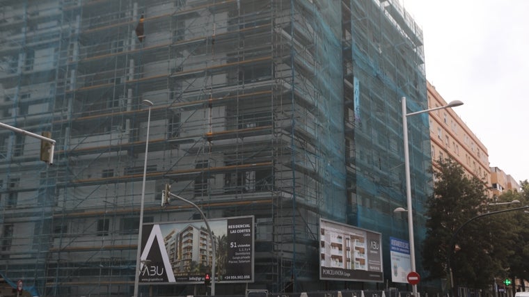 Viviendas en la Avenida Sanidad Pública.