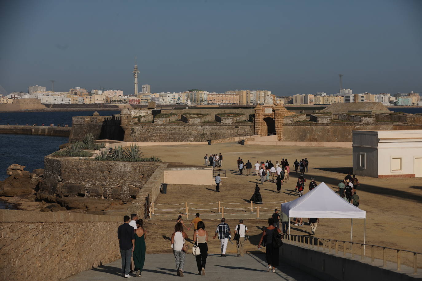 Fotos: El castillo de San Sebastián abre sus puertas a las visitas