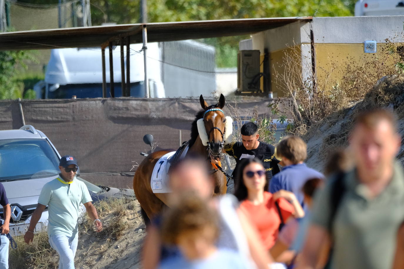 Fotos: Brillante doblete de Jaime Gelabert en las carreras de caballos de Sanlúcar