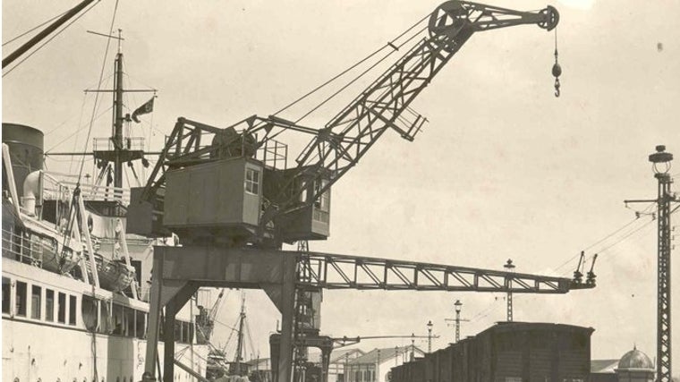 Fotografía de 1945 procedente del Archivo Histórico de la Autoridad Portuaria de la Bahía de Cádiz.