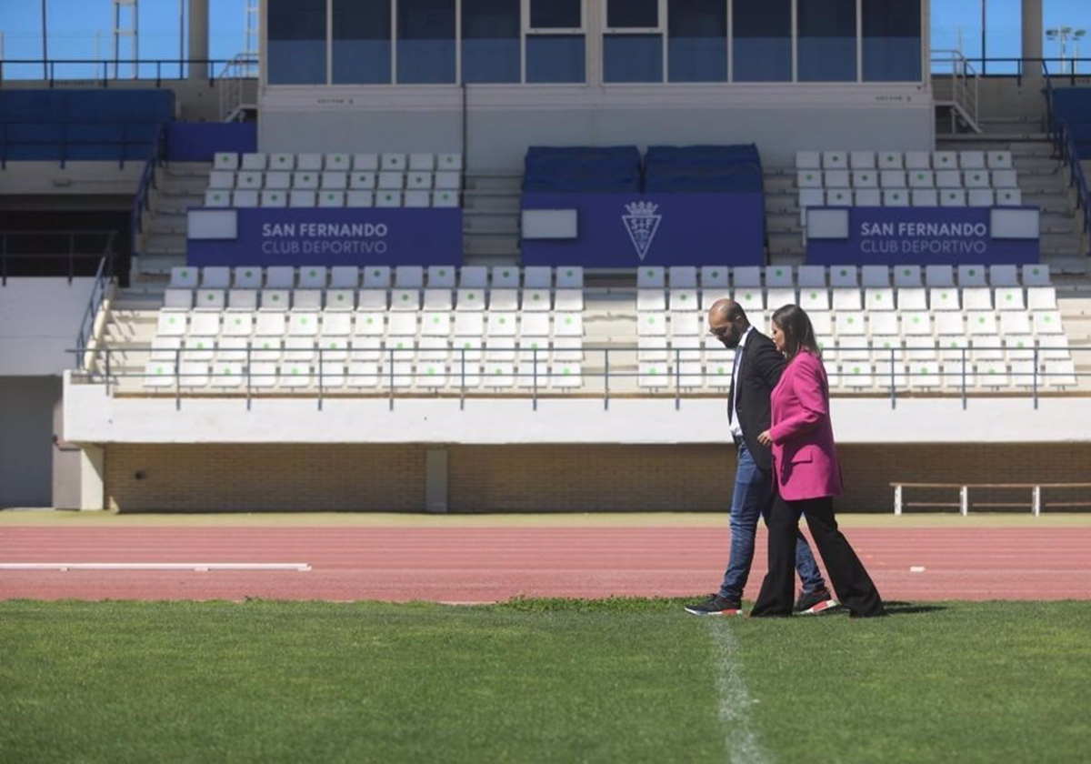 La remodelación del estadio de fútbol de Bahía Sur recibe la oferta de tres empresas