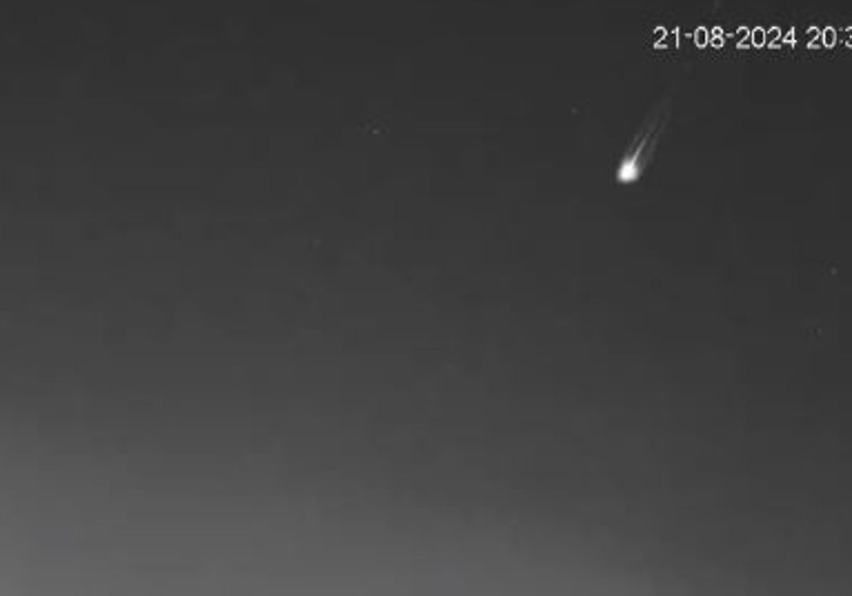 Un meteorito ilumina el cielo de Cádiz