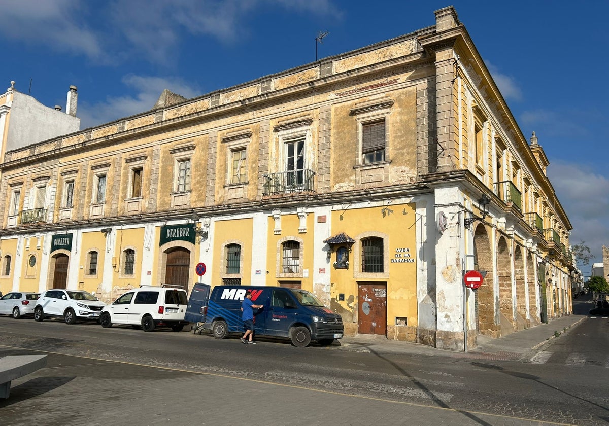 La Casa de la Aduana en la Avenida de la Bajamar