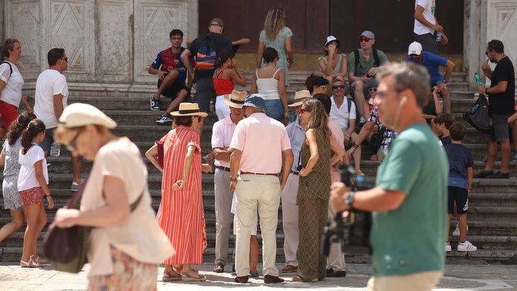 Desembarco de 3.000 turistas en la capital gaditana