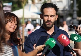 Adelante Izquierda Gaditana reclamará la tasa turística en Cádiz en el nuevo curso político