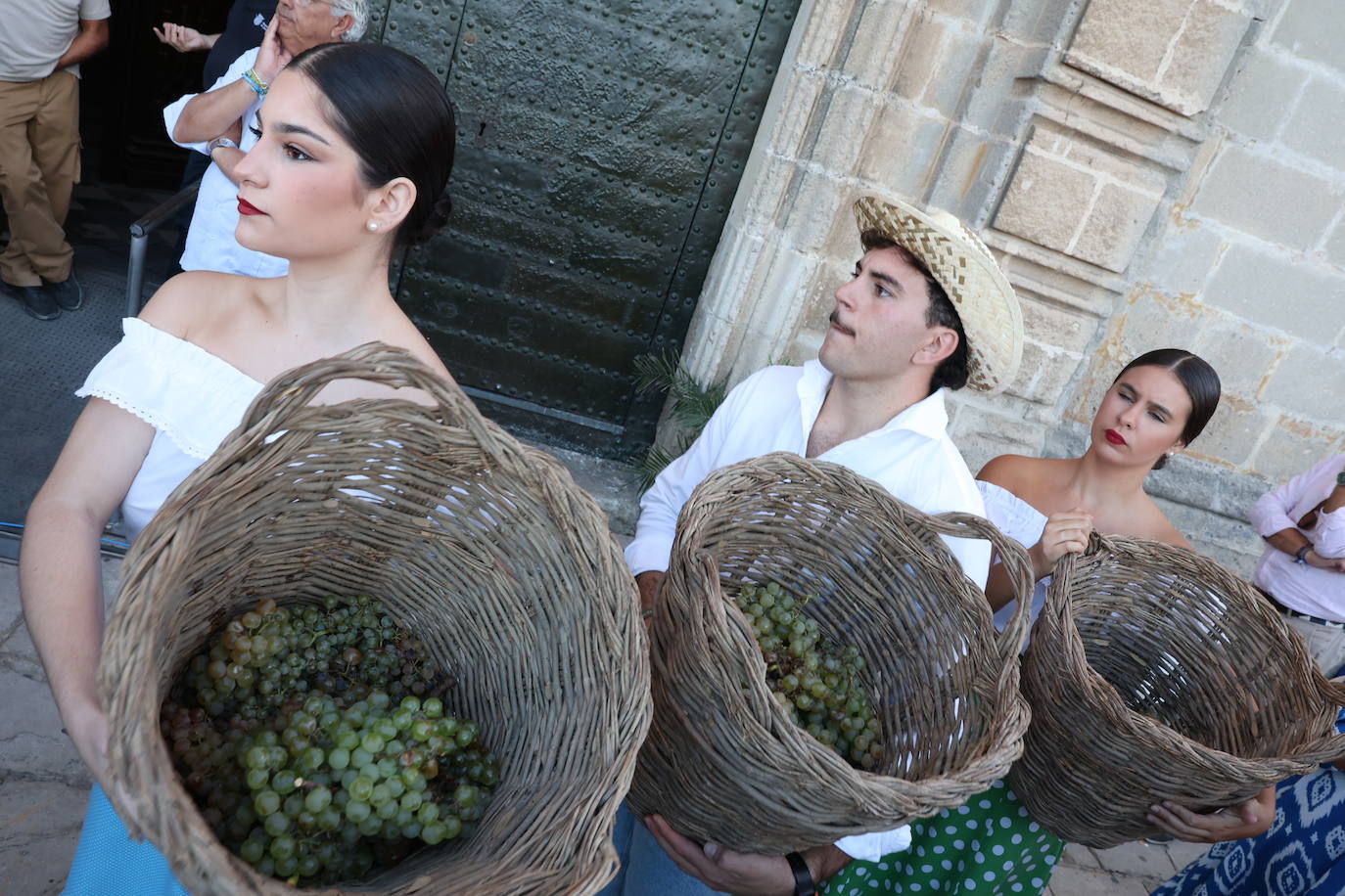 Fotos: Así ha sido la ceremonia de la Pisa de la Uva en el Reducto de la Catedral de Jerez