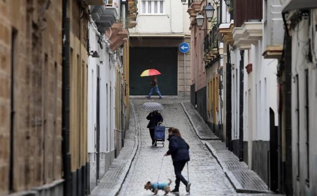 El tiempo: tormentas, que pueden ser de barro, y viento activan la alerta amarilla en Cádiz