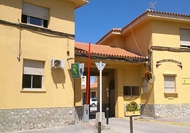 Agrede a un guardia civil para huir del cuartel de Tarifa