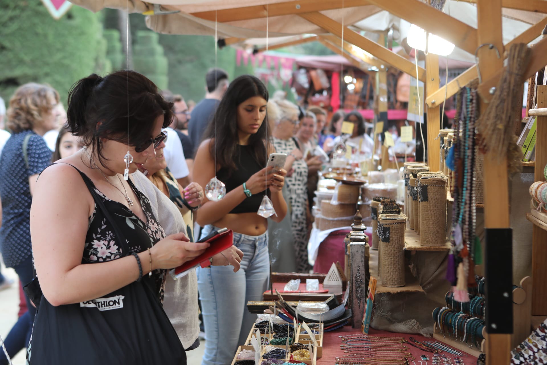 El parque Genovés ya acoge el Mercado Fenicio