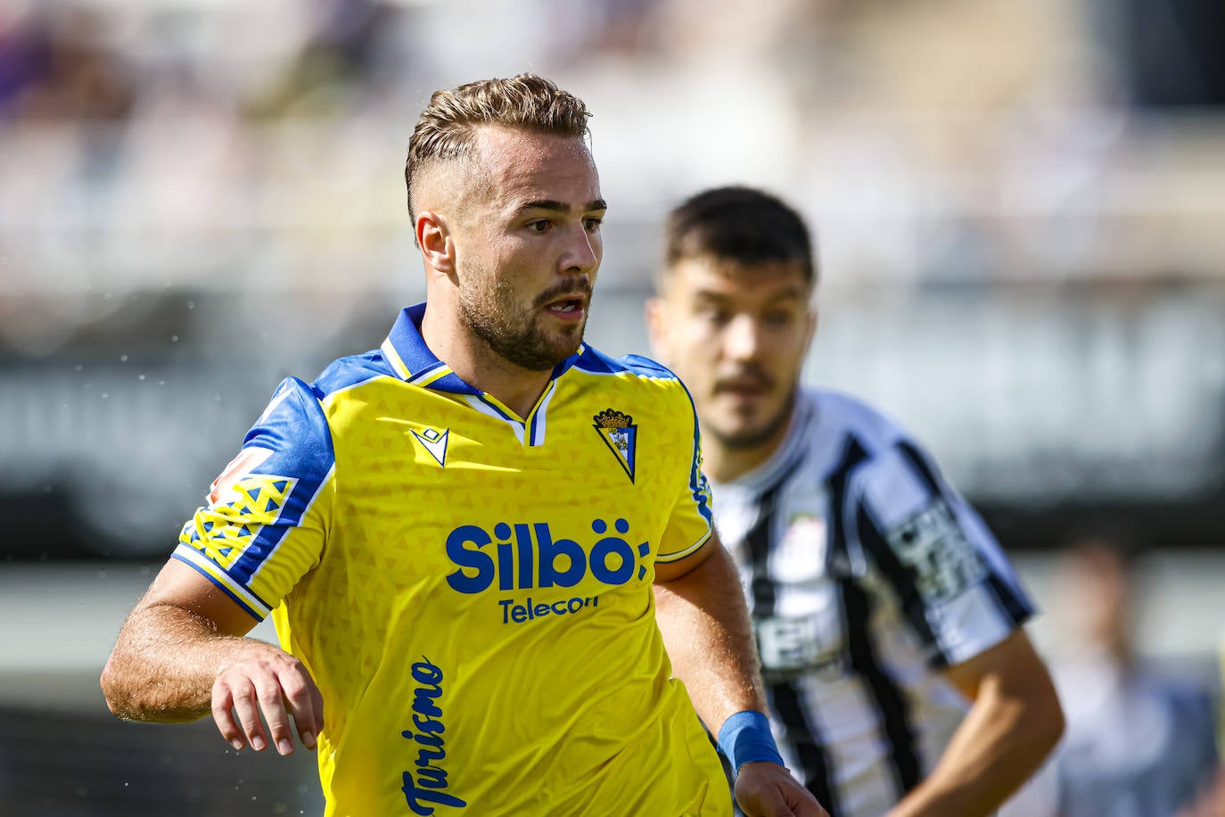 Fotos: Cartagena - Cádiz CF en el estadio de Cartagonova