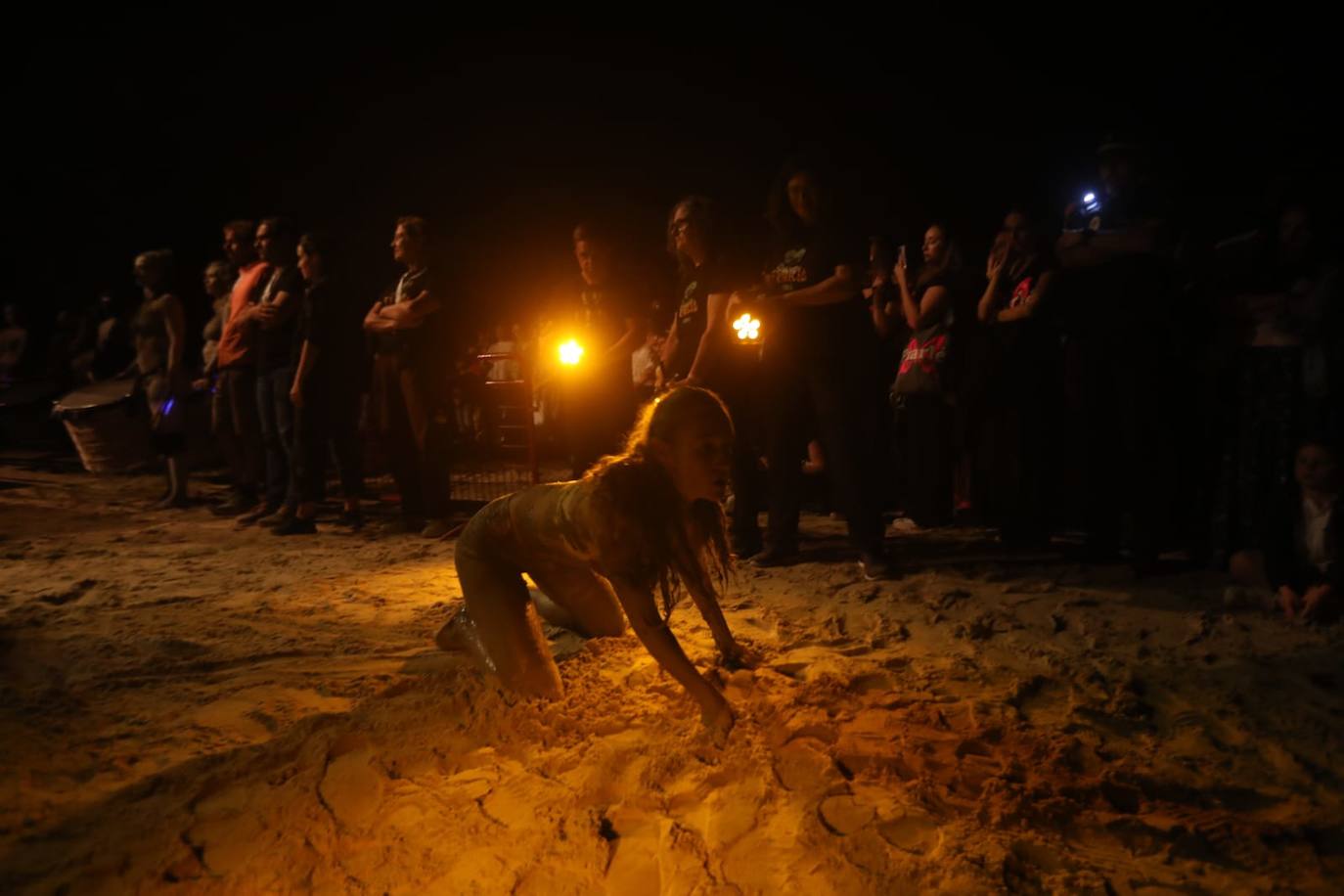 Fotos: Cádiz revive su pasado fenicio con la Fura dels Baus