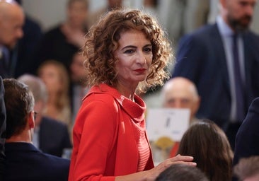 María Jesús Montero culmina su semana más intensa en Cádiz