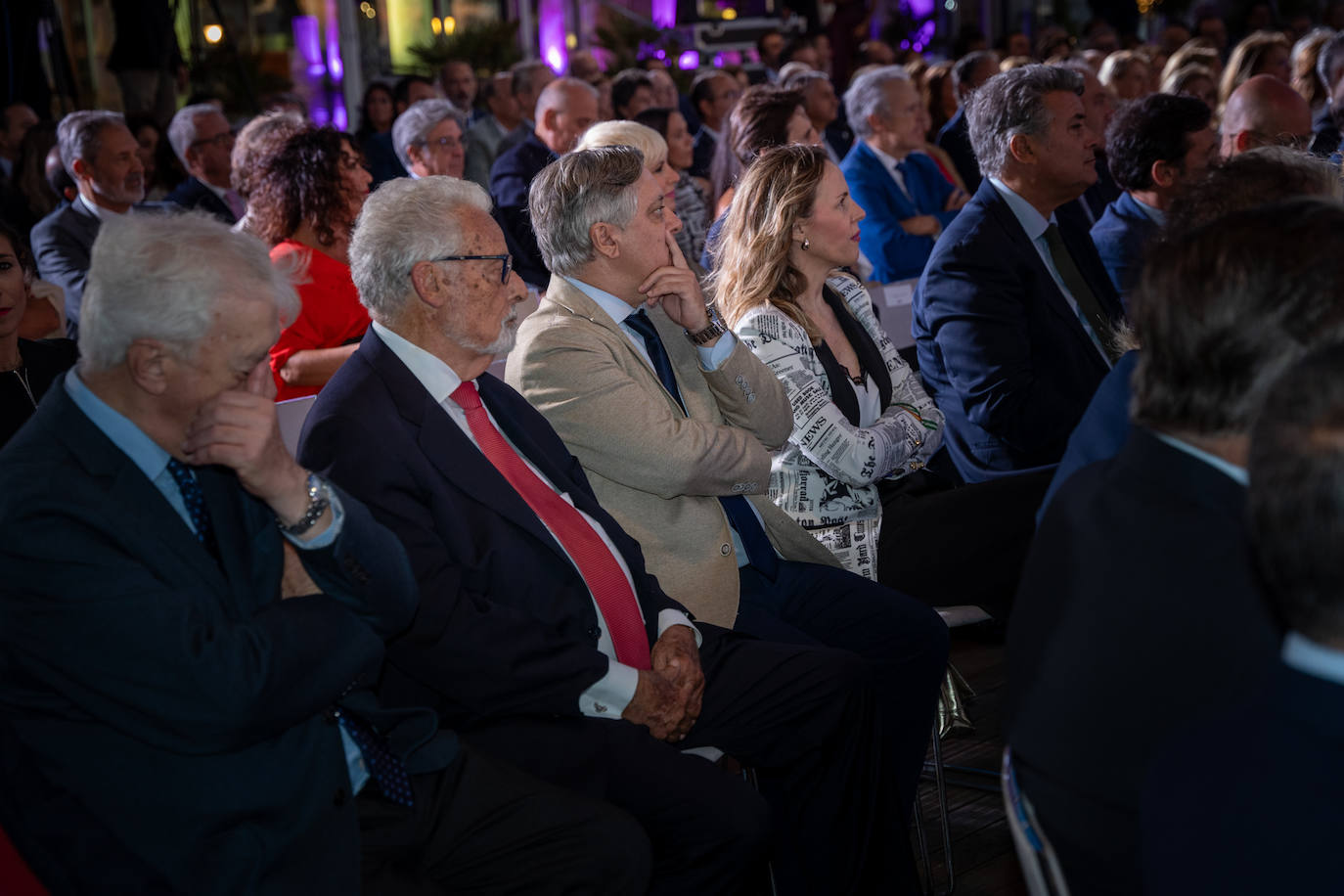 Jesús Maeztu. Óscar Torres, Vanesa Beltrán e Ignacio Romaní