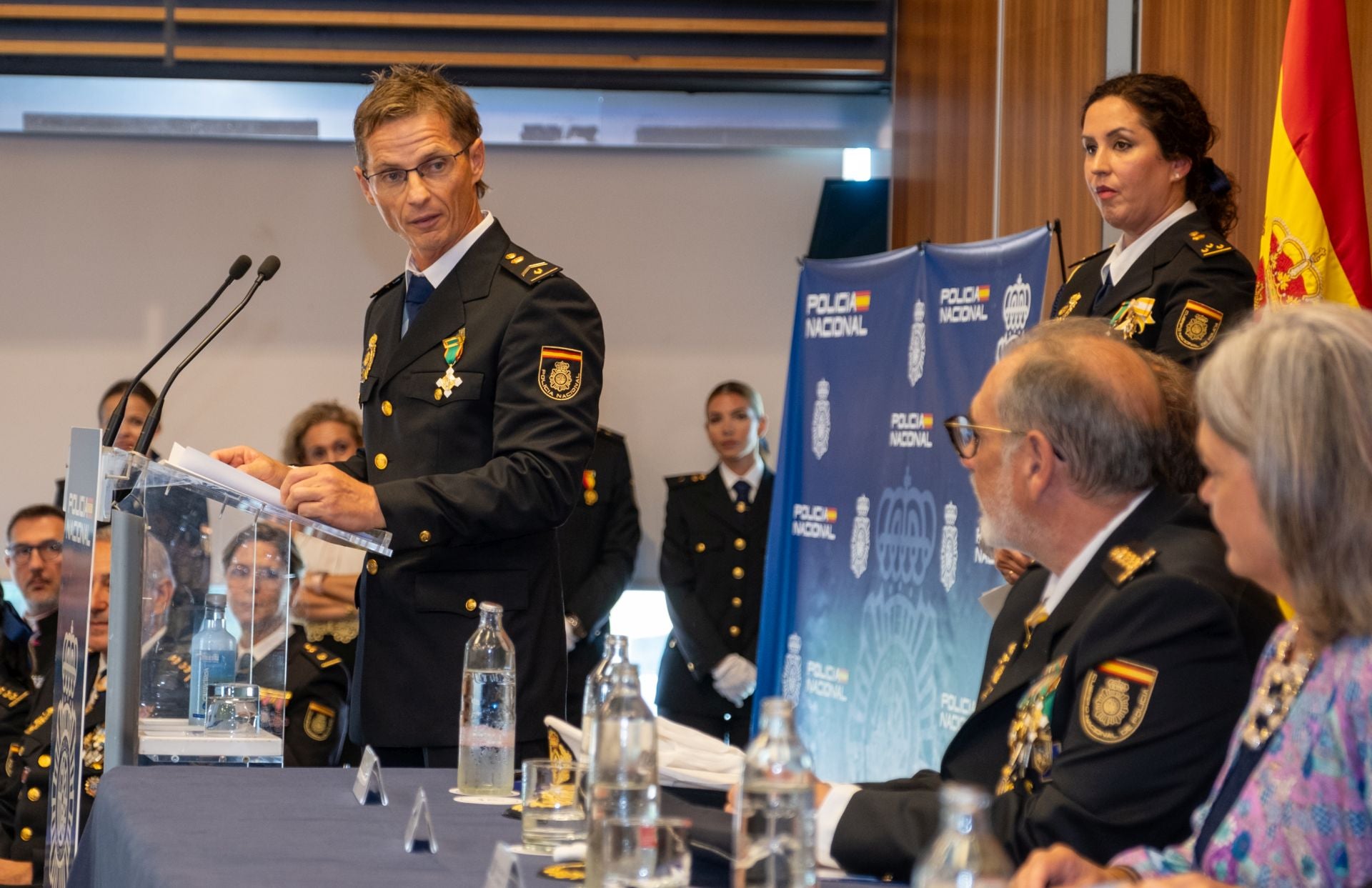 Fotos: Día de la Policía en Cádiz por los Santos Ángeles Custodios