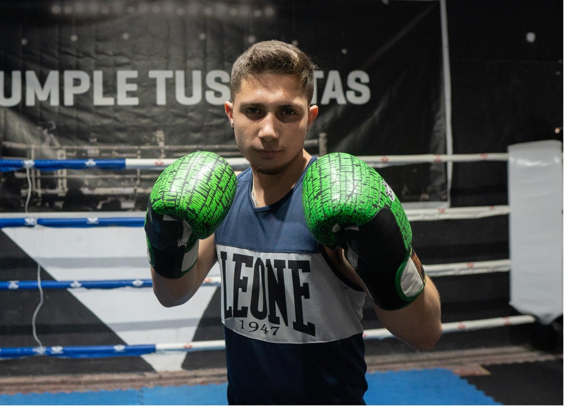 Kevin Gaucín, el joven chiclanero de 19 años es una de las promesas del muay thai nacional