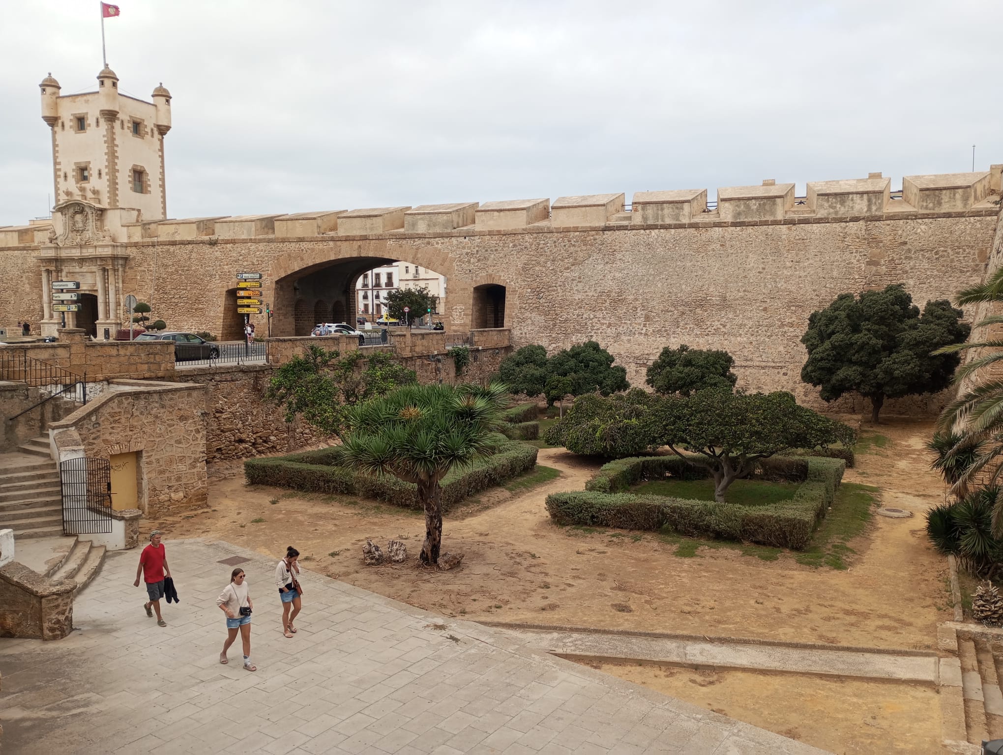 Foso del Pelícano en la Puerta de Tierra este lunes