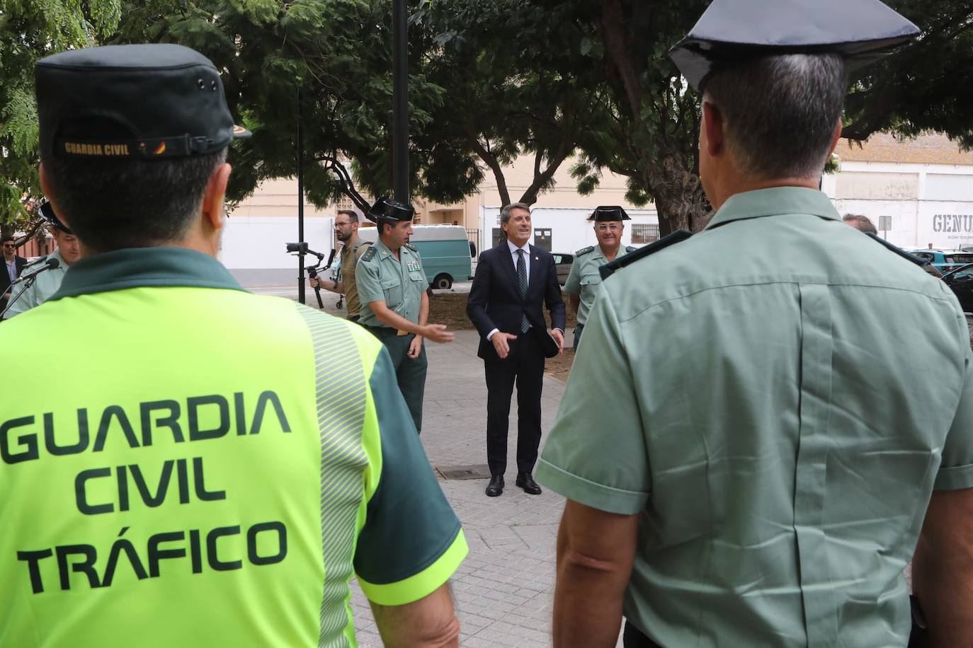 Fotos: Las imágenes de la inauguración de la Casa-Cuartel del Veterano de la Guardia Civil en Cádiz