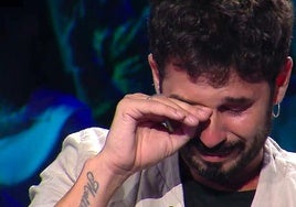 Antoñito Molina se emociona al recordar su pasado en una banda de música: «Era muy feliz ahí»