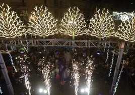 Adelante mantiene que «Cádiz es la ciudad que más gasta en luces extraordinarias y de Navidad»