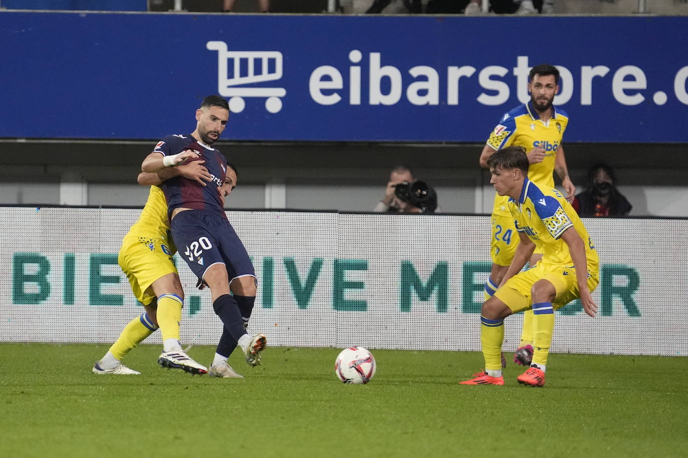 Fotos: Eibar - Cádiz en Ipurua