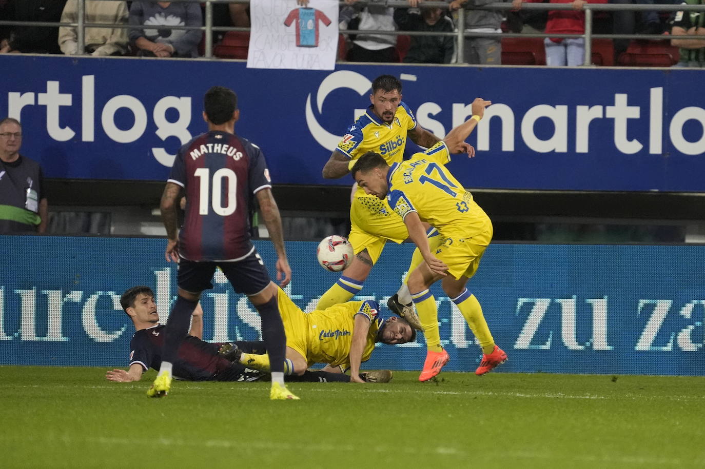 Fotos: Eibar - Cádiz en Ipurua