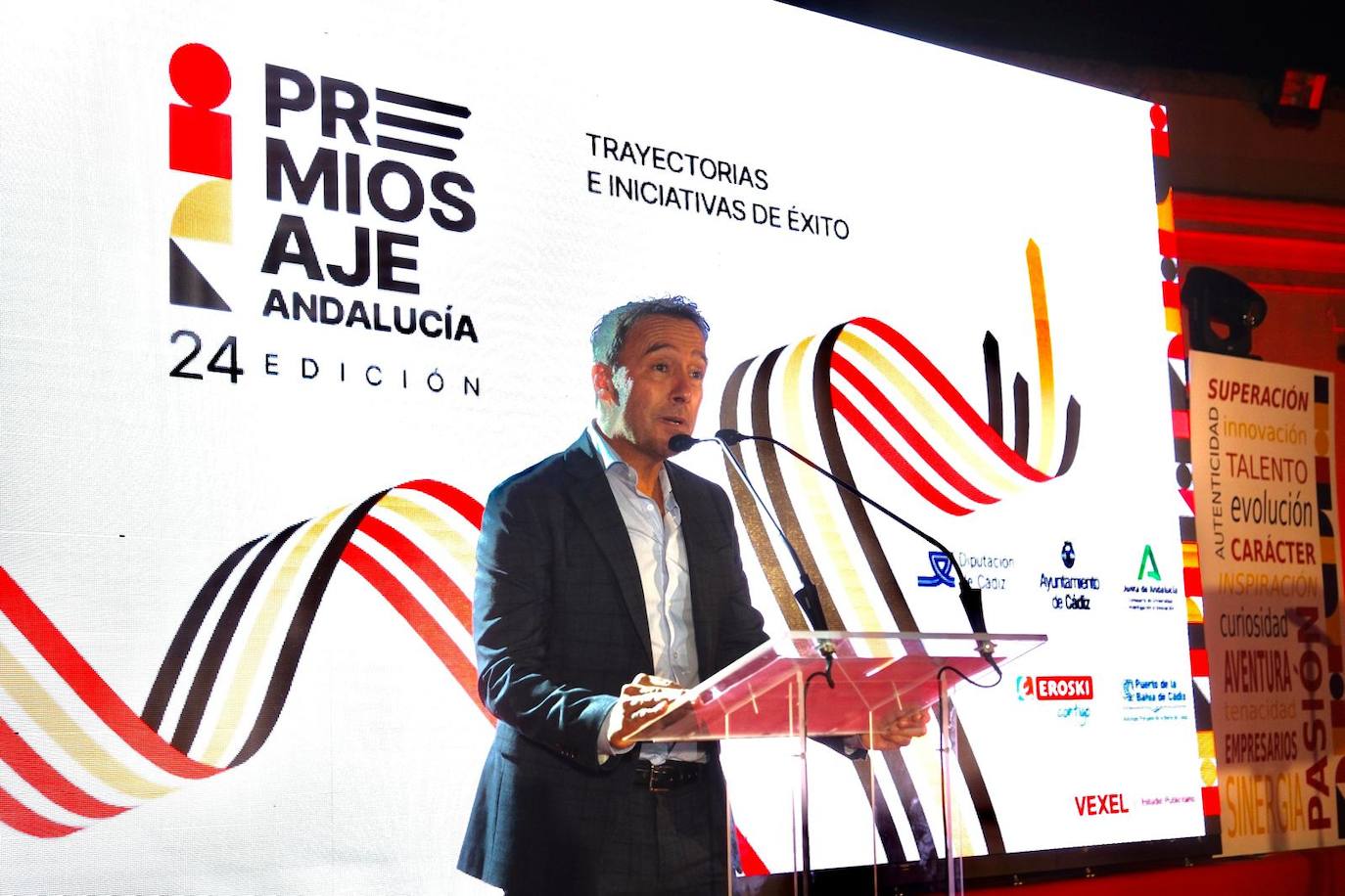 Fotos: La Asociación de Jóvenes Empresarios celebra la gala de entrega de la 24 edición de los Premios AJE Andalucía