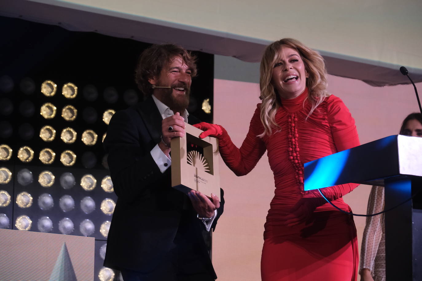 Fotos: Así ha sido la gala de inauguración del South Series Internacional en el Palacio de Congresos de Cádiz