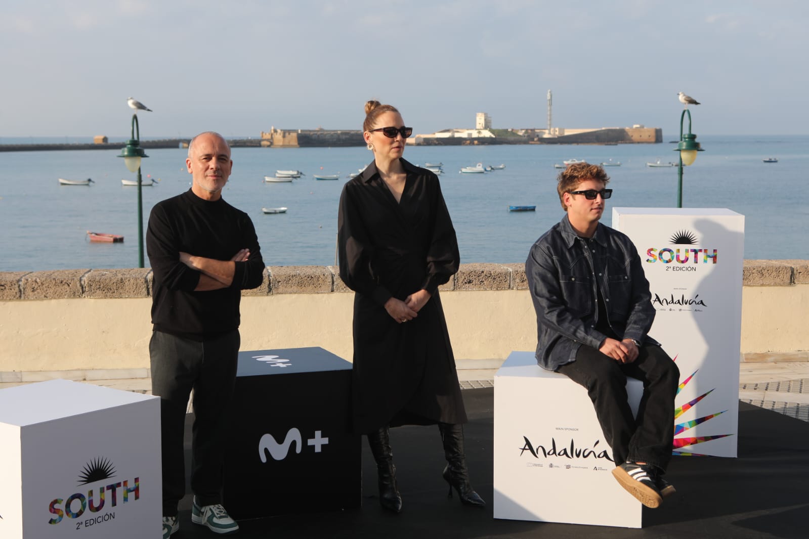 Las imágenes de María Adánez, Javier Gutiérrez, Leonor Watling y Carlos Scholz en la playa de La Caleta