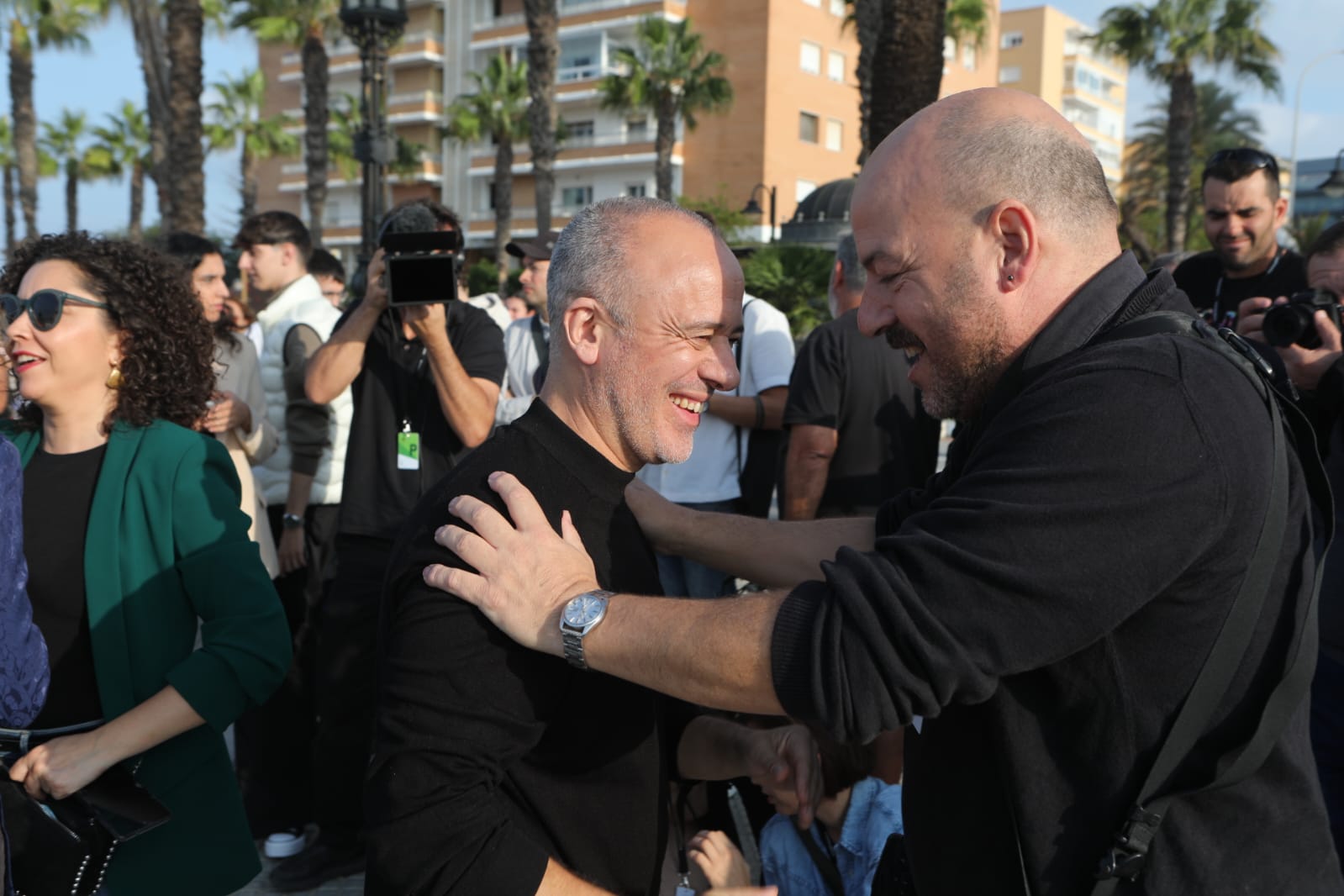 Las imágenes de María Adánez, Javier Gutiérrez, Leonor Watling y Carlos Scholz en la playa de La Caleta