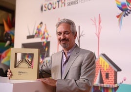 Fotos: Entrega del Internacional Honorary  SISF Member Award a David Shore