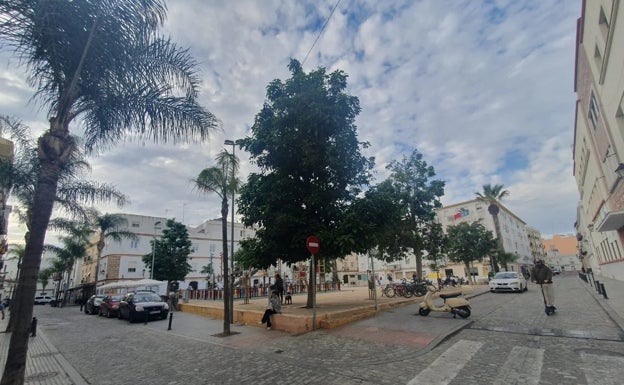 Plaza Manolo Santander en Cádiz