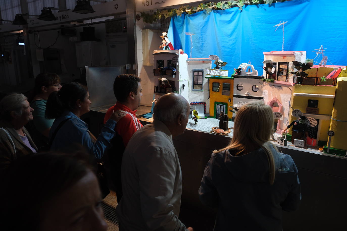 Fotos: El mercado central de Cádiz celebra la fiesta de Los Tosantos