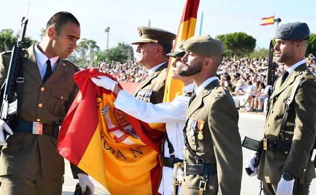 Juera de bandera