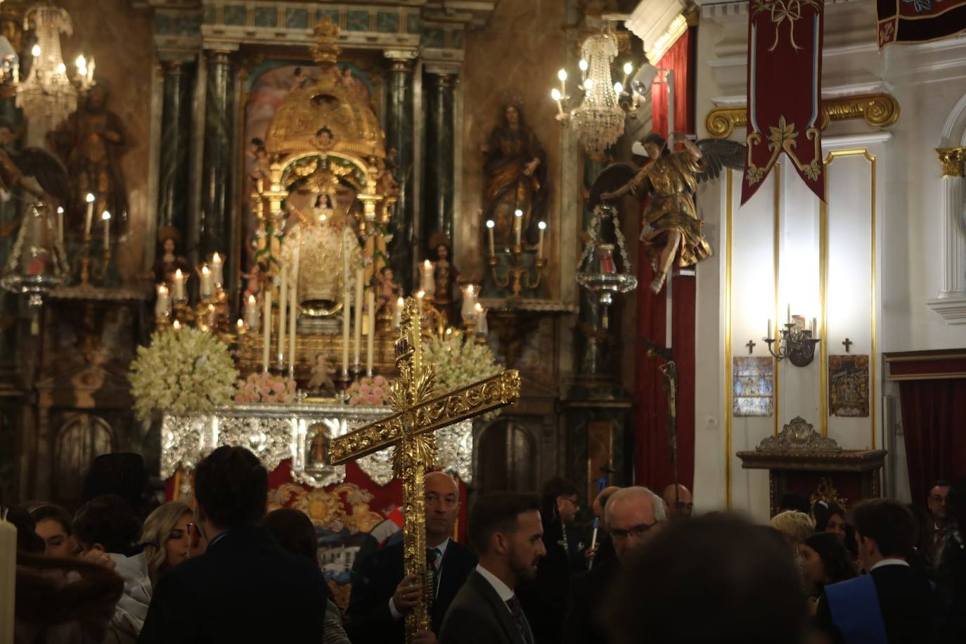 Fotos: La Virgen de La Palma recorre las calles de Cádiz