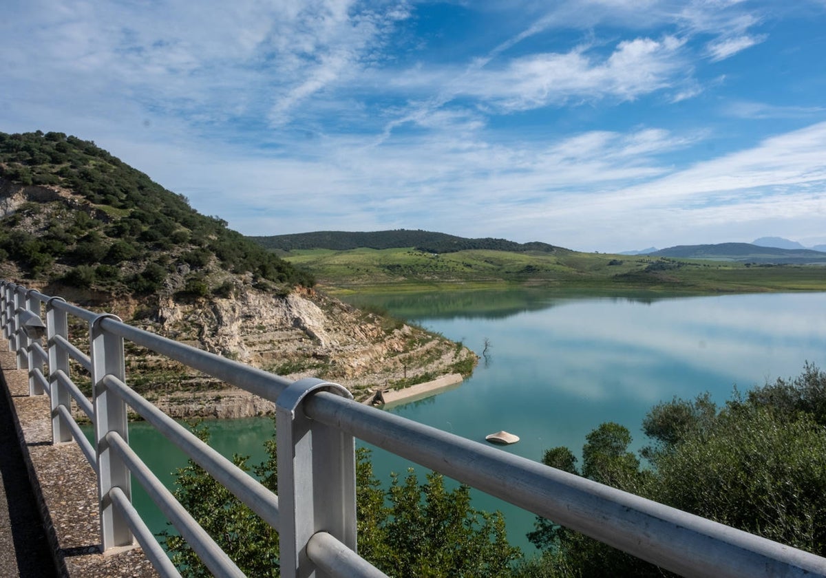 Imagen de archivo del embalse de Guadalcacín