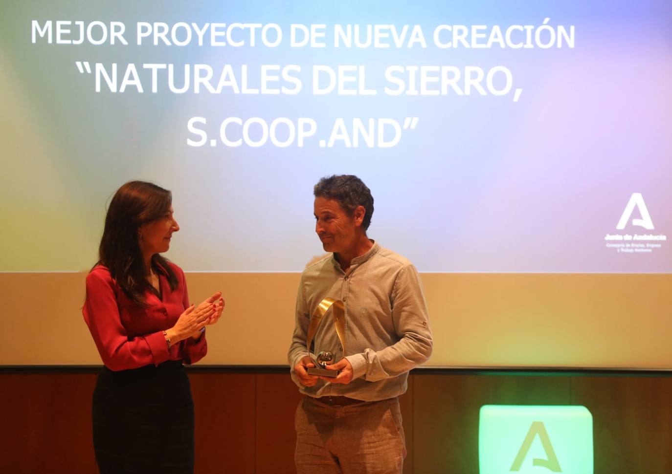 Fotos: Covirán, DCOOP, Naturales del Sierro, Bold Womban y Carmen Guzmán, reconocidos por su contribución a la economía social