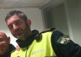 La Policía Local de Conil llora la muerte de un querido compañero: «Te has marchado igual que llegaste»