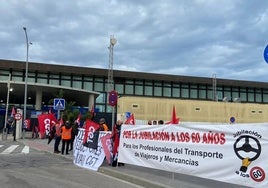 Posponen la huelga de autobuses por el impacto de la DANA