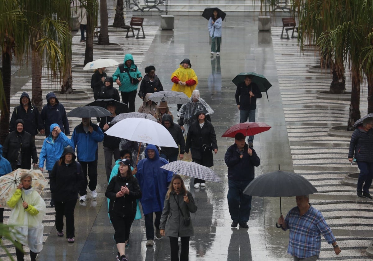 Fotos: La provincia de Cádiz sigue en aviso naranja por la DANA