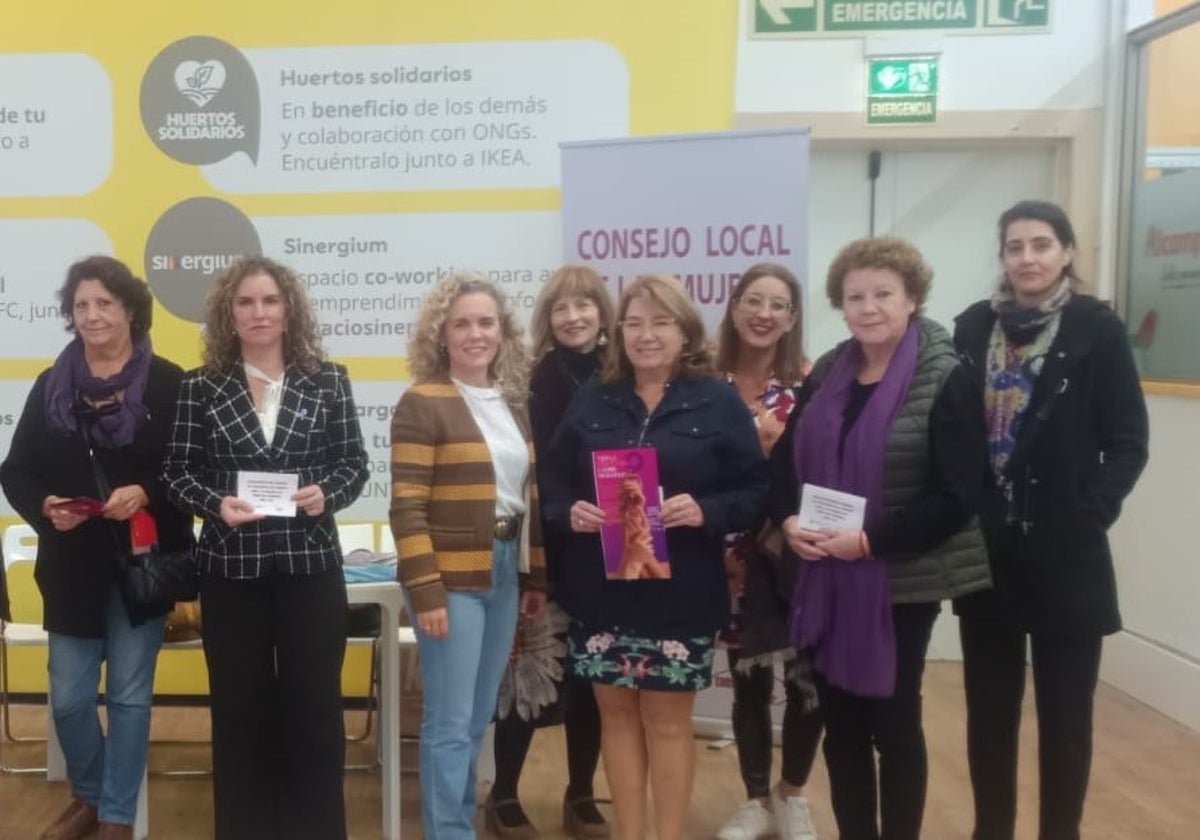 LUZ Shopping organiza talleres de autodefensa personal en el marco del Día Internacional contra la Violencia Machista