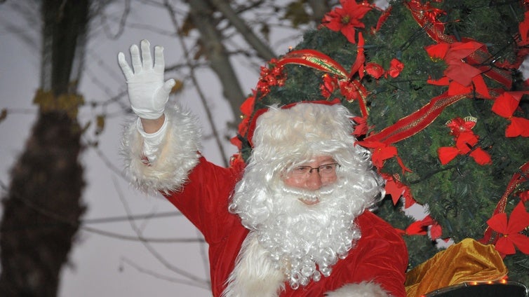 Papá Noel visitará Cádiz en un trineo de 12 metros este lunes