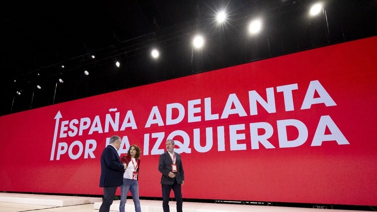 El PSOE se aísla de la tormenta y aprovecha para exhibir músculo