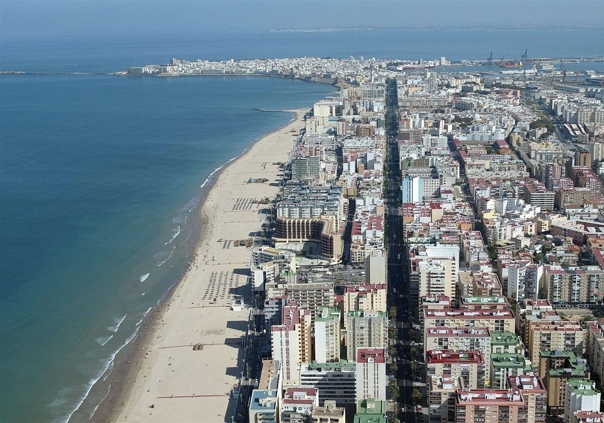 Vista aérea de la capital gaditana.