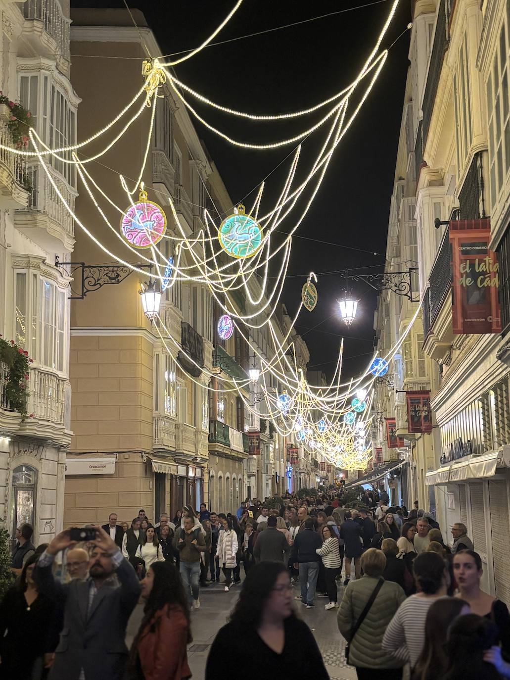 Fotos: Así ha sido la inauguración de Navidad 2024 en Cádiz