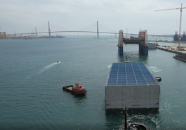 Los ocho cajones que forman la línea de atraque de la segunda fase de la Nueva Terminal de Contenedores ya están fondeados