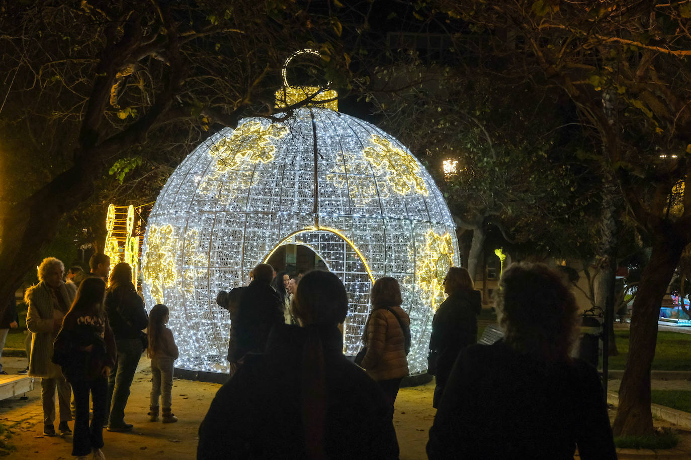 Fotos: Así brilla Cádiz con su alumbrado de Navidad